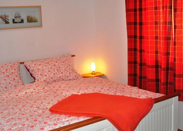 Pontus Fewo4 アパート Zislow