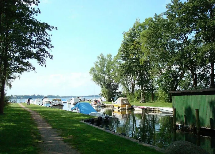 Pontus Fewo4 アパート